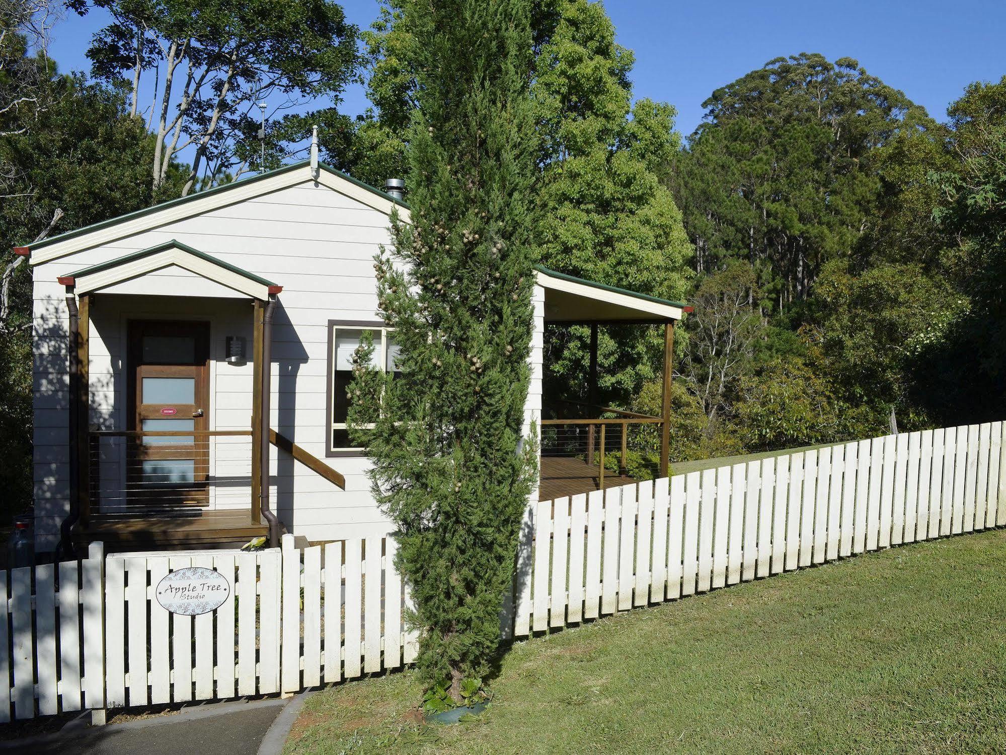 Apple Tree Cottage Montville Kültér fotó